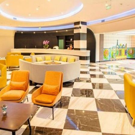Guangzhou Chimelong Panda Hotel Exterior photo