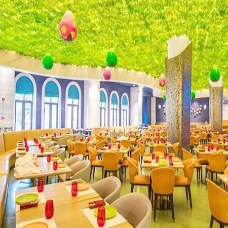 Guangzhou Chimelong Panda Hotel Exterior photo